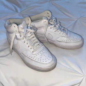 white nike high tops size 8